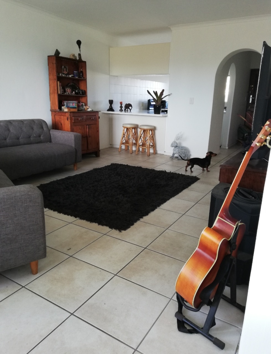 To Let 2 Bedroom Property for Rent in Beachfront Western Cape